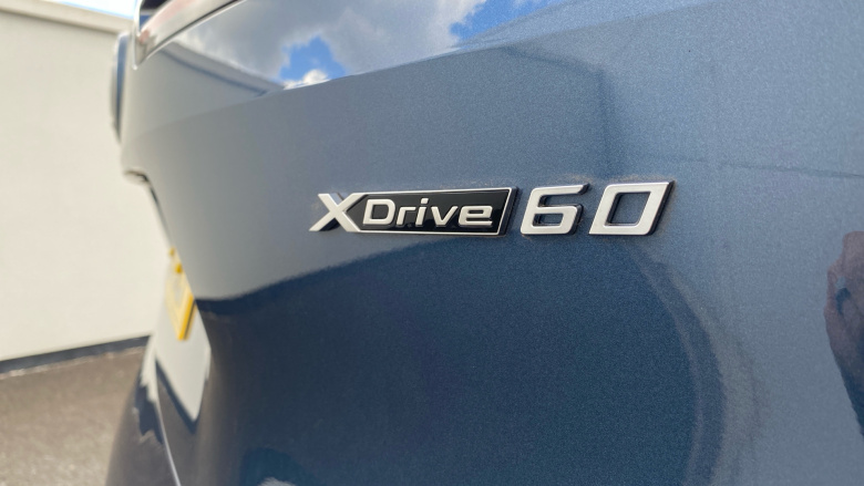 BMW iX 400kW xDrive60 M Sport 112kWh 5dr Auto [Skylounge] Electric Estate